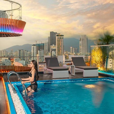 Mercy Emerald Hotel Da Nang Eksteriør billede