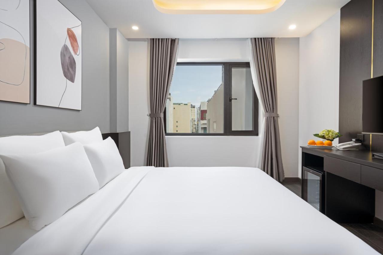 Mercy Emerald Hotel Da Nang Eksteriør billede