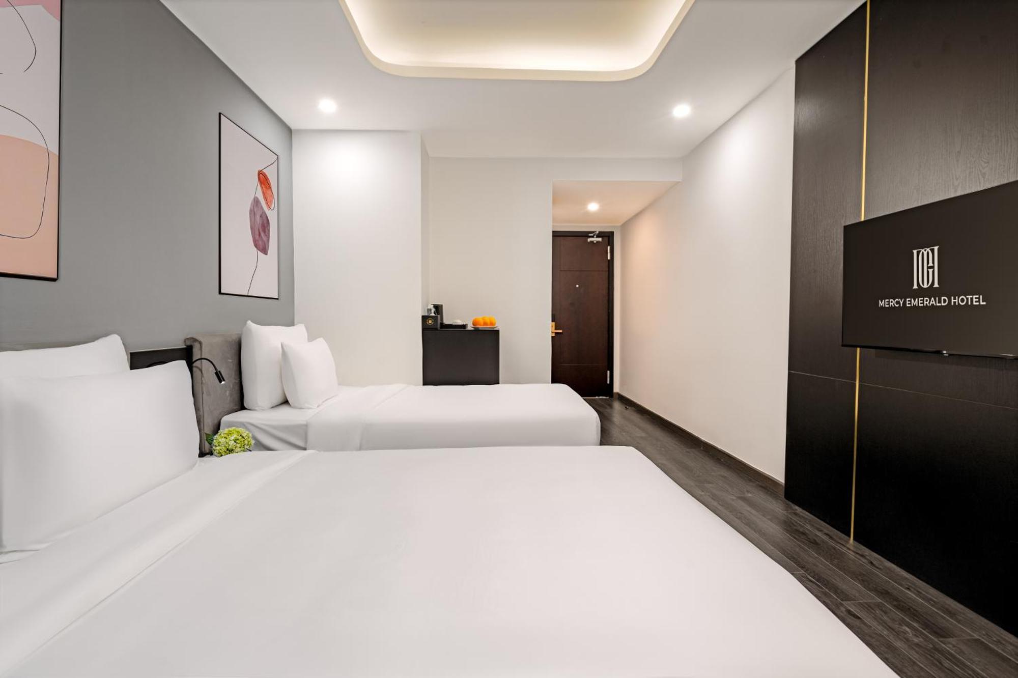 Mercy Emerald Hotel Da Nang Eksteriør billede